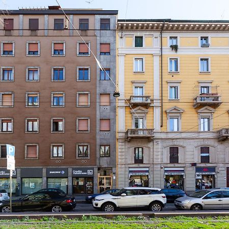 easyhomes - Premuda Milan Bagian luar foto